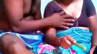 Aunty boobs show vegitable cutting handjob hasband