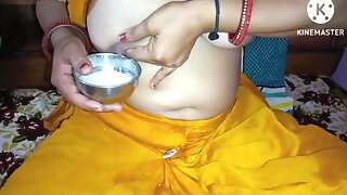 Indian Desi Milf Ne Apne Boobs Se Milk Nikal Kar Apne Stepson Ko Pilaya Aur Chut Ki Khujli Mitayi