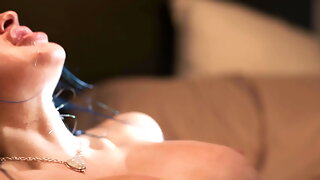 Virkelighet, Kyssing, Lesbisk