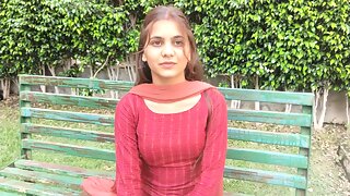 Caught Indian Stepsister Reetu in park with Boyfriend and deal with sex Indian viral xxx