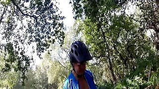 Nei Boschi Gay, Gay Maturi Nel Bosco, Maturi Gay In Pubblico