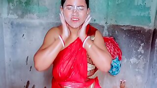 Meri Big Boobs Vali Bhabhi Naha Rahi Thi Aur Muje Bola K Video Banao - Hindi Sex