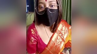 Lisa Bhabi Ne Apni Nude Dance Or Pussy Open Kari - Devar Bhabhi