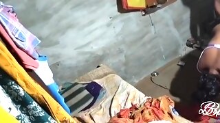 Bhabi Ki Behen Ko Rat Me Khet Lejake Dogy Style Me Choda