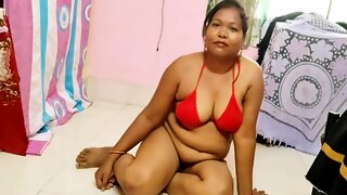 Indian Housewife With Huge Boobs