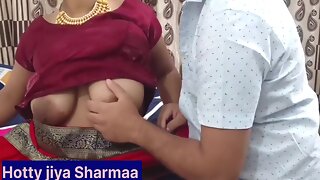 Desi Indian Threesome Porn Video - Real Desi Sex Videos Of Nokar Malkin And Stepmom Group Sex