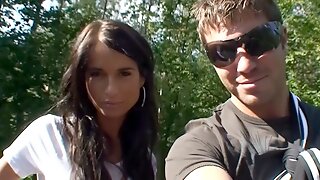 Nessa Devil, Anaal, Openbaar, Buiten