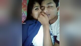 Today Exclusive- Cute Desi Girl Kissing And Fucking 2