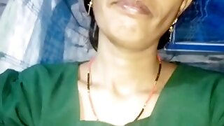 Desi bhabhi ko doggy style me chudai kiya