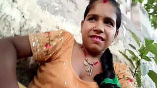 Devar Bhabhi - Bhabhi Ko Nahi Mila Land To Bhabhi Ne Finger Se Nikala Pani