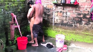 Hindi Sex In I See My Girlfriend Taking Bath After Which I Hugged Her And Started Fucking Her Ass