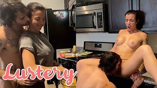 Paare Urlaub, Urlaub Anal, Küche Gemüse, Amateur Lustery Anal