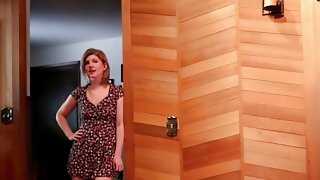 Housewife Ginger Cum