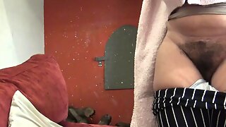 Mature Hairy Cumshot