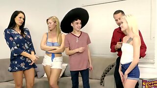 Addison Lee Anal