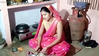 Delhi girl full joy in Her mansion with her bf