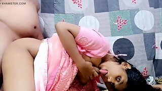 Indian hottie in saree with huge butt enjoys steamy time with her devar