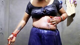 Indian hottie enjoys steamy shower sex
