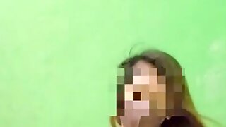 Horny desi girl receives a steamy blowjob and rough sex session!