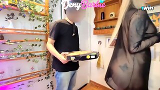 Delivery Guy Amateur