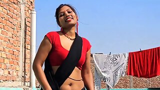Young Indian girl gets it on with her older boyfriend in a tight situation