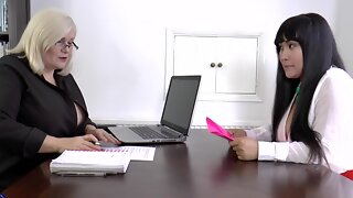 Granny Nylons Lesbians