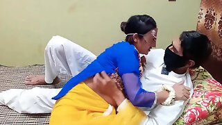 Indian Desi Hot Bahu Ko Buday Susar Ny Chod Diya Buday Ki Jawani Bahu Ki Chut Phar D Clear Hindi Audio Hot Sex