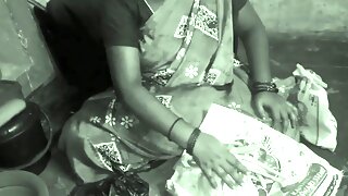 Aunty Home Working Boobs Pressing in Husband