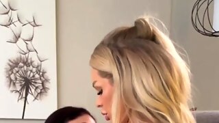 Shemale Fucks Girl