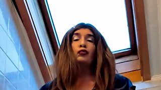 Crossdresser Solo Cum