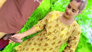 Chhoti Step Sister Travel in Jungle with Her Stepbrother and Fuck