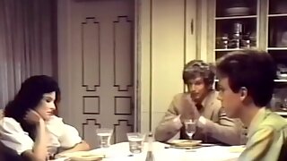 Vintage American Tabu, Stiefmutter