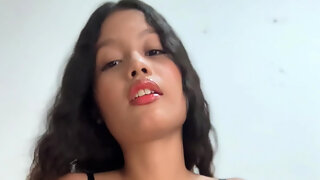 Solo Cute 18 Masturbating