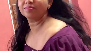 My wife in a mini-skirt getting that deep mouth action from Apple Porn