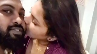 Hindi Sri Lankan Couples Fucks At Vacation And Enjoying