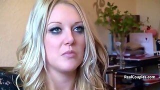 Mom Joins In Threesome