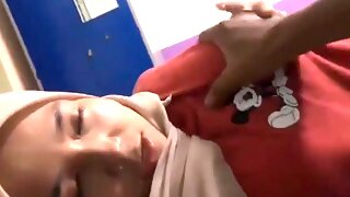 Awek Tudung, Arab Cam