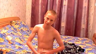 Gay Uncut Solo