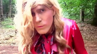 Gay In Latex, Schwul