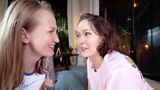 Extreme Squirting Teen