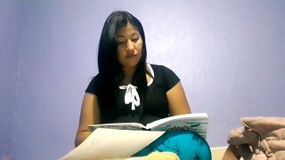 My Stepcousin Likes To See My Big Ass When I Change To Go To The Gym