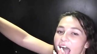 Buraco Na Parede, Engolir, Adolescentes