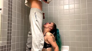 Piss Drinking Amateurs