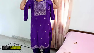 Nude Stepmom Wear Punjabi Suit and Dance on Pakistani Mujra Song