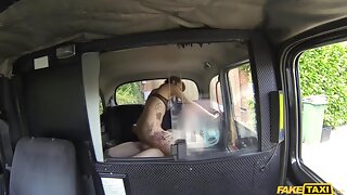 Taxi