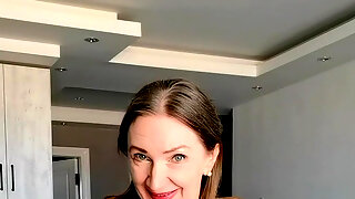 Solo Lingerie Striptease