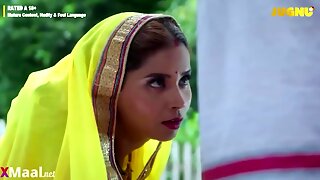 Indian beauty captivates with daring family passion in thrilling massive play