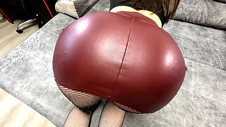 Leatherskirt, 18 Jahre