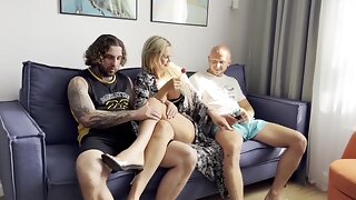 Mąż, 2 Mężczyzn I 1 Kobieta, Analne