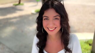 Ξενος, Δημόσιο, Πρώτου Προσώπου, Χύσιμο